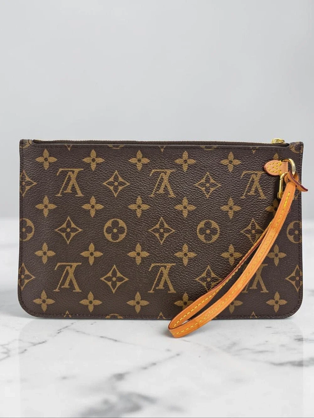 Louis Vuitton Neverfull Pochette Wristlet Monogram Canvas